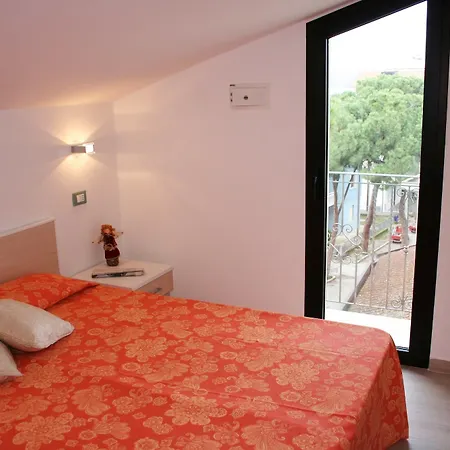 Apartment Residenza Le Rose Bici House *