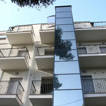 Residenza Le Rose Bici House *