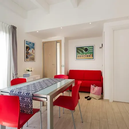 Residenza Le Rose Bici House * Cattolica