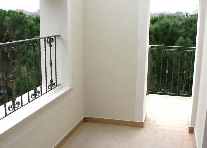 Residenza Le Rose Bici House Cattolica